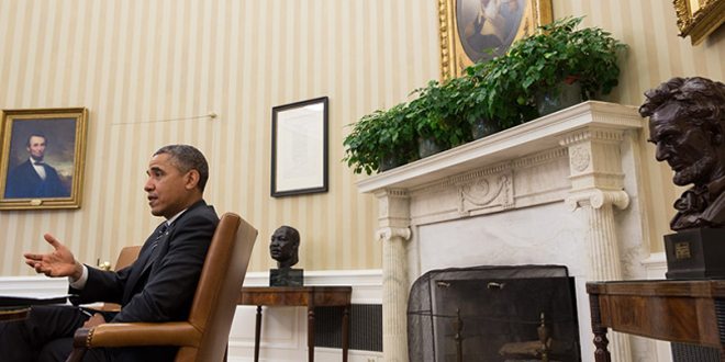 Obama in Oval Office