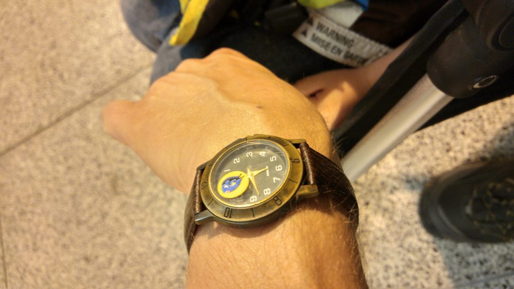 With only one hand free, I was able to tap twice on the back of the LG G4 and document my son's invention of "Fish o'clock". Photo: Stephen Clark