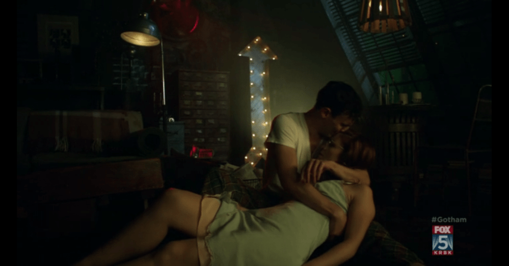 Nygma descending into the Riddler (Image via FOX)