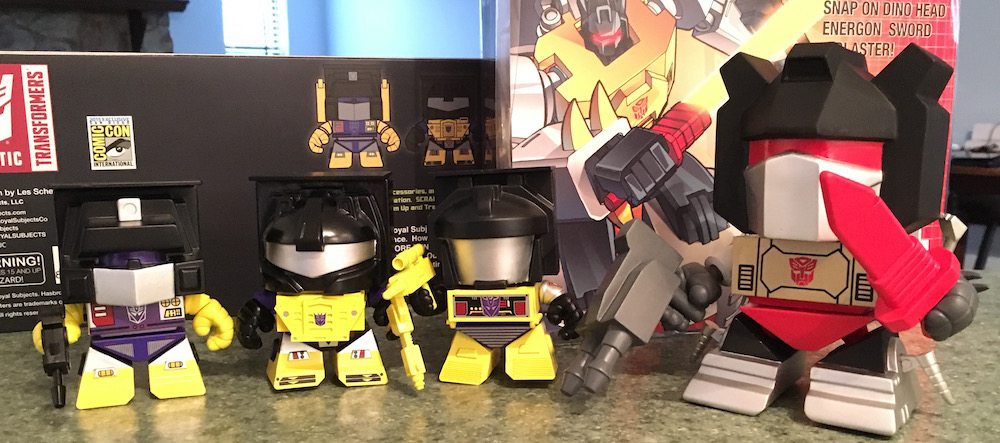 Me, Grimlock, refuse to be upstaged!