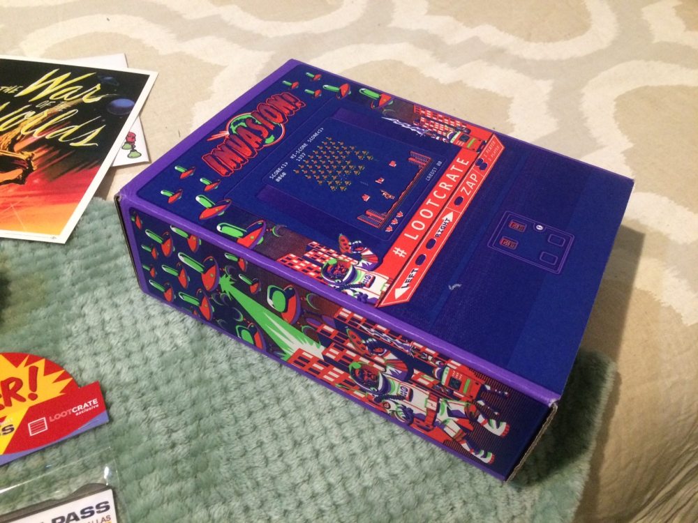 The box turns into an arcade cabinet!