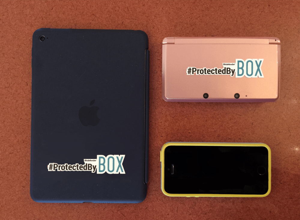 In my purse: iPad Mini, Nintendo 3DS, and iPhone 5s, all protected by BOX.