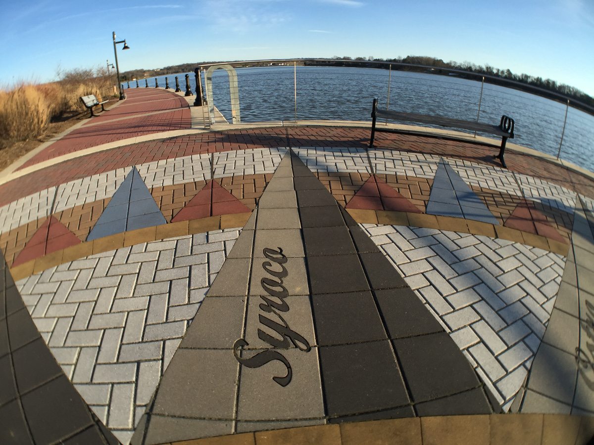 Image displays barreling from the horizon being near the top of the shot.
