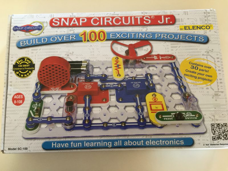 SnapCircuitsJrExterior