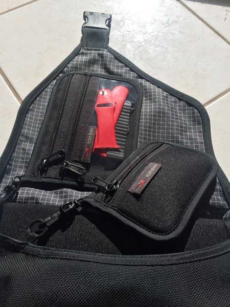 Tom Bihn accessory pouches (Photo by Skip Owens)