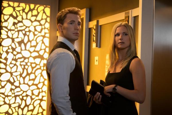 Marvel's Captain America: Civil War..L to R: Captain America/Steve Rogers (Chris Evans) and Agent 13/Sharon Carter (Emily VanCamp)..Photo Credit: Zade Rosenthal..&copy; Marvel 2016