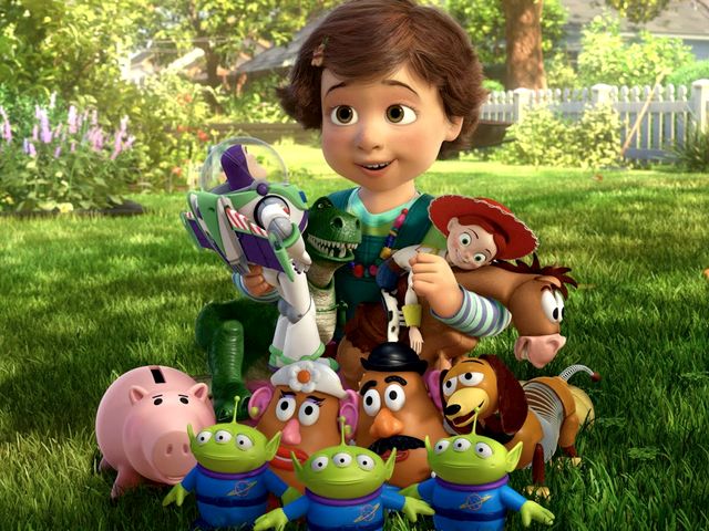 Toy-Story-3-Bonnie-with-Toys-Wallpaper