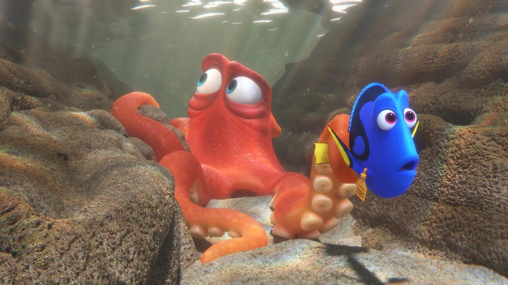 FINDING DORY - Hank and Dory