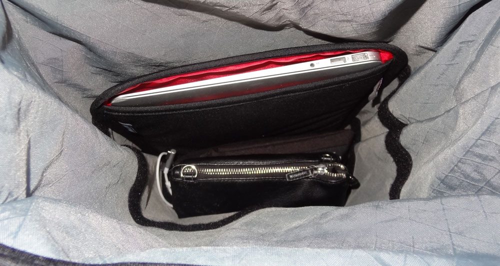 North St. Bags Davis backpack interior