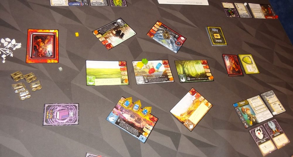 Tiny Epic Defenders: The Dark War setup