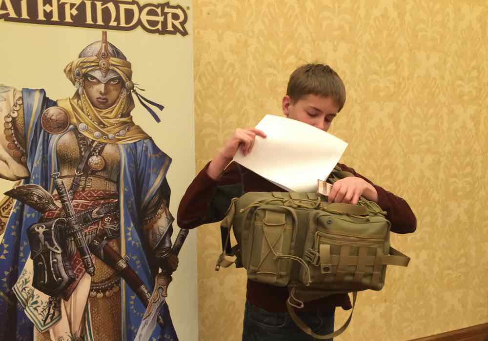 Maxpedition Gearslinger positioned to the front.