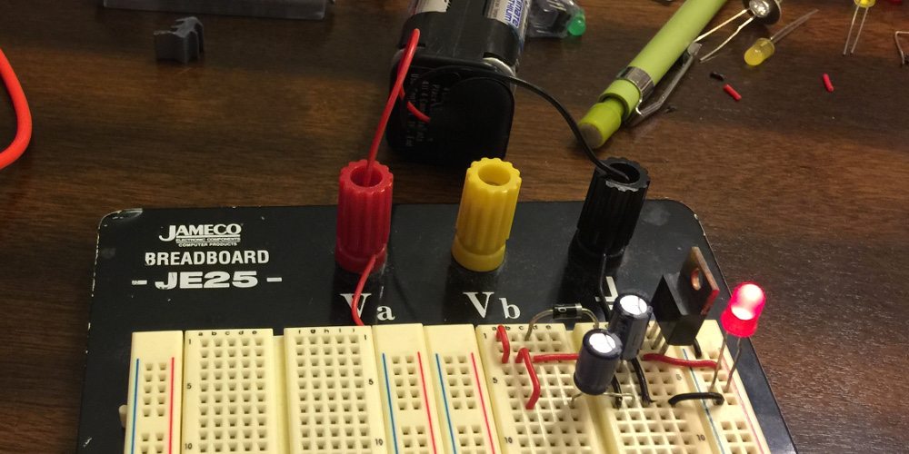 Physical wiring of the 5 volt regulated supply circuit.