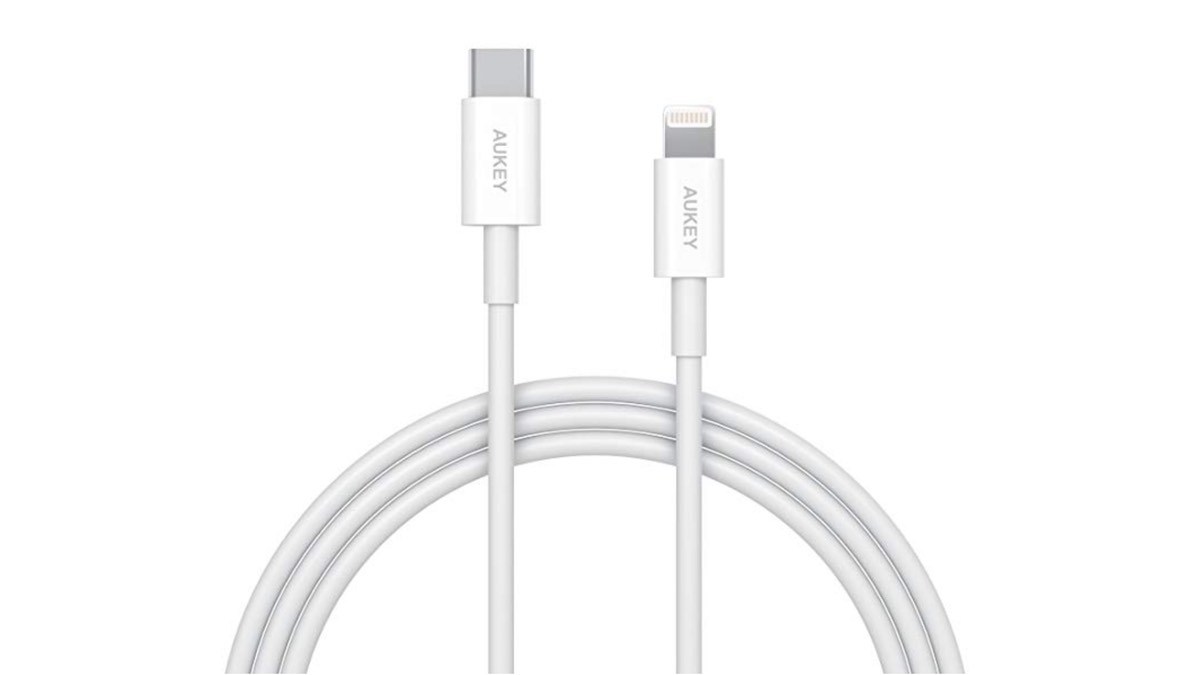 Geek Daily Deals 091018 USB C lightning cable