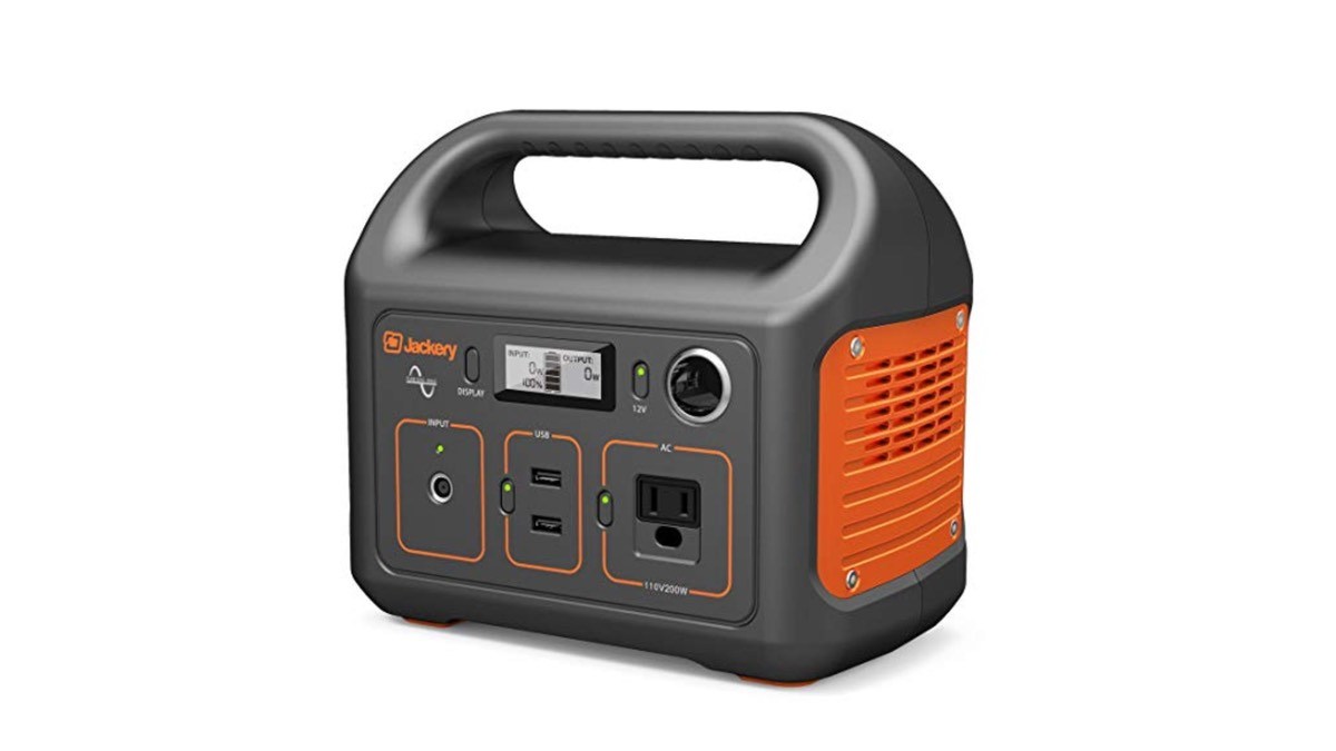 Geek Daily Deals 123018 portable power station