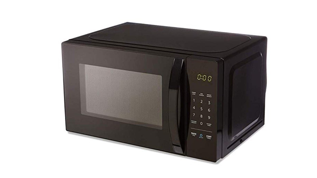 Geek Daily Deals 020719 alexa microwave