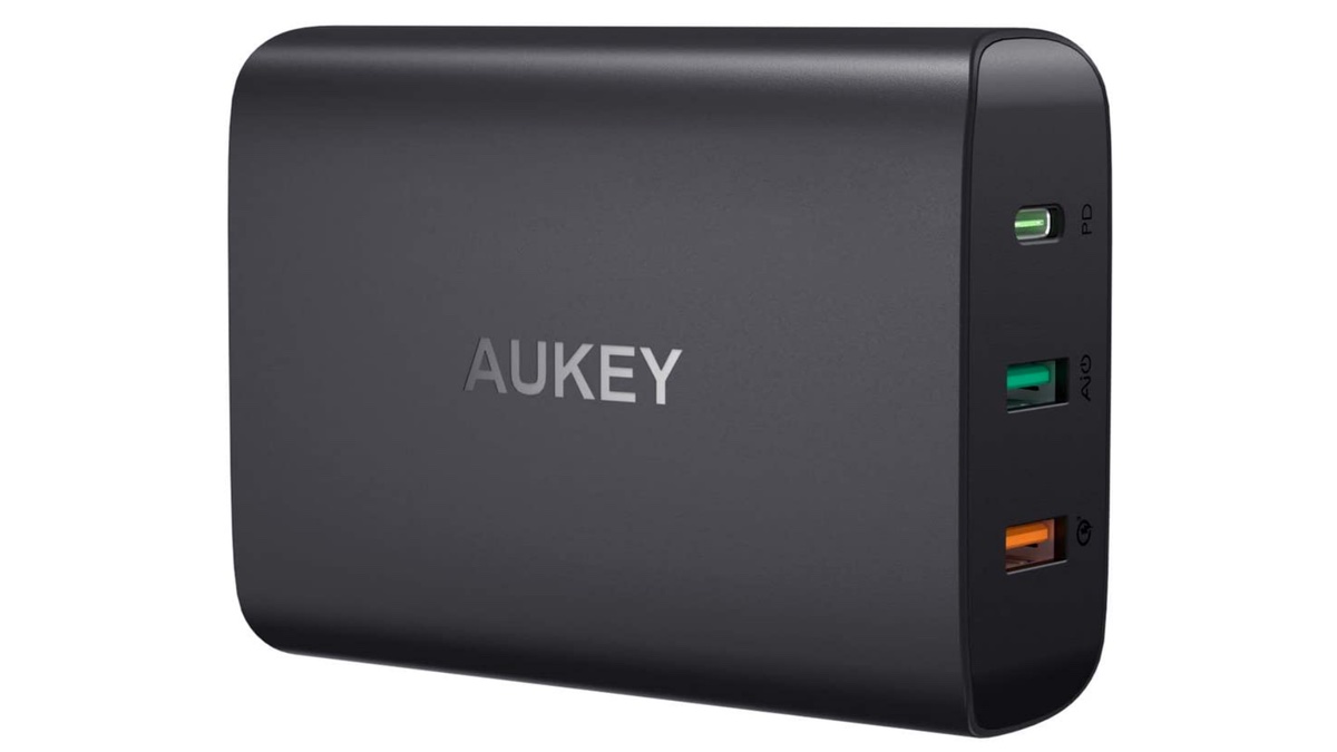 Geek Daily Deals 051120 usb c wall charger