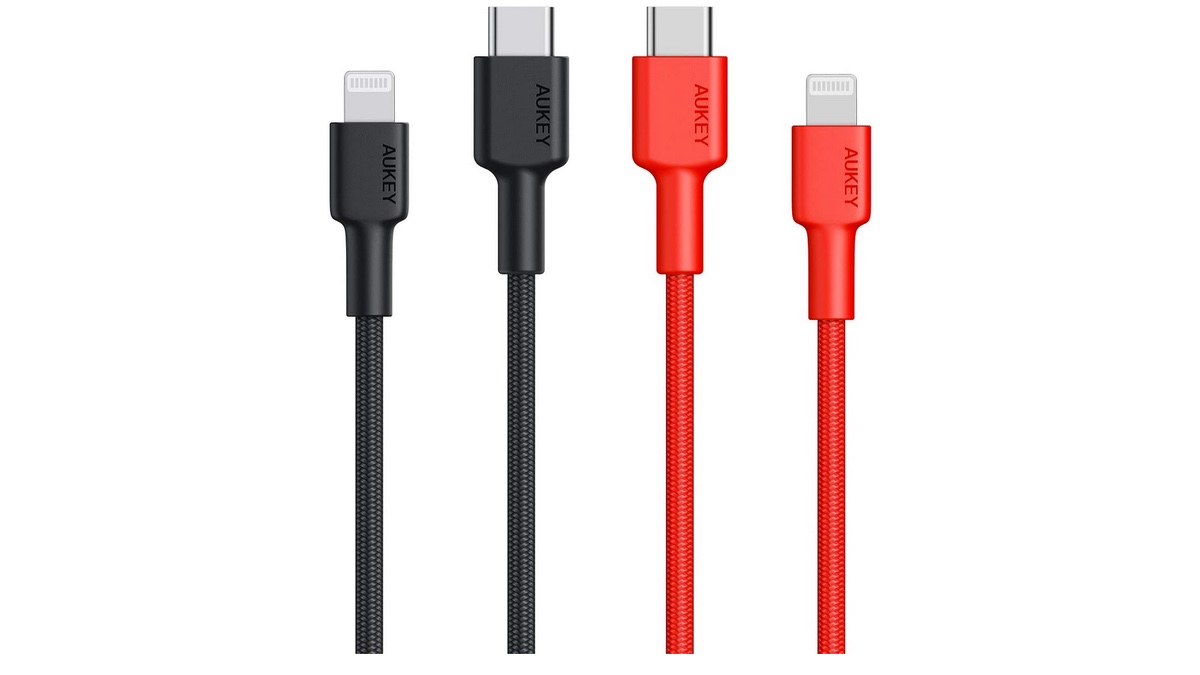 Geek Daily Deals 072020 usb c lightning cables