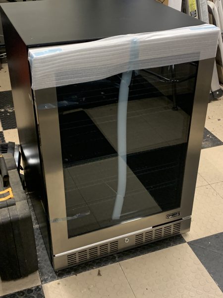 NewAir 224-Can Beverage Fridge