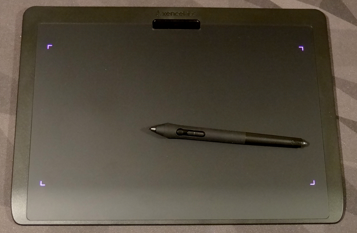 Xencelabs Medium Pen Tablet and 3 Button Pen