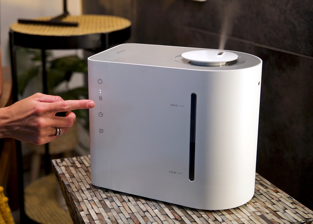 operating the humidifier