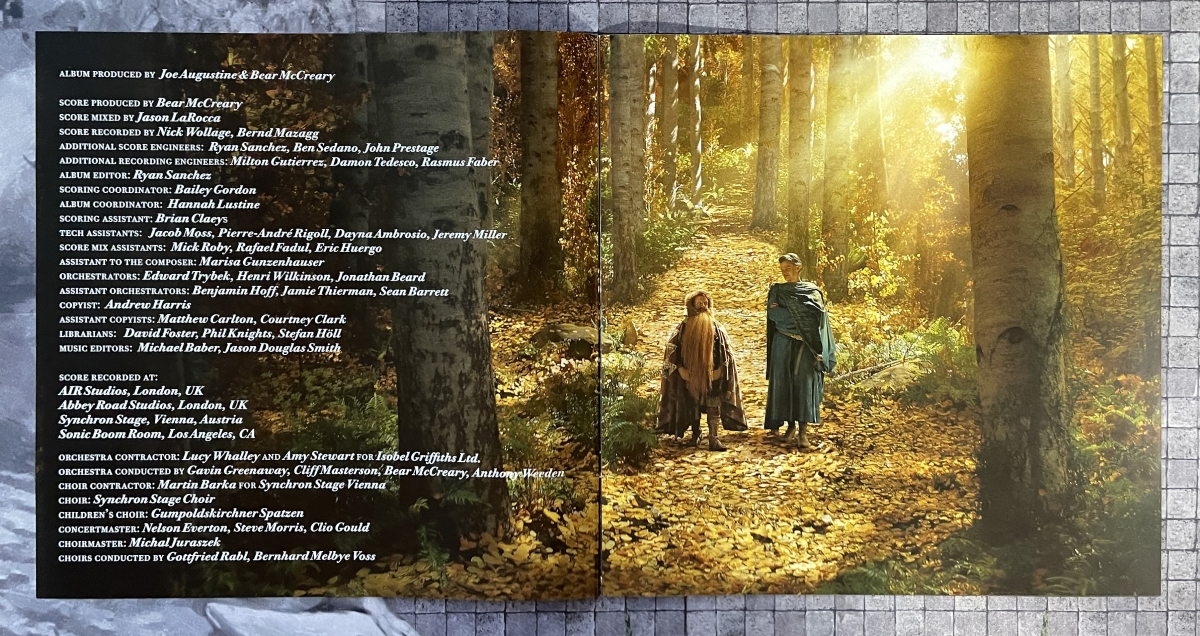 The Lord Of The Rings: The Rings Of Power Season 1 (Original Soundtrac –  Light in the Attic
