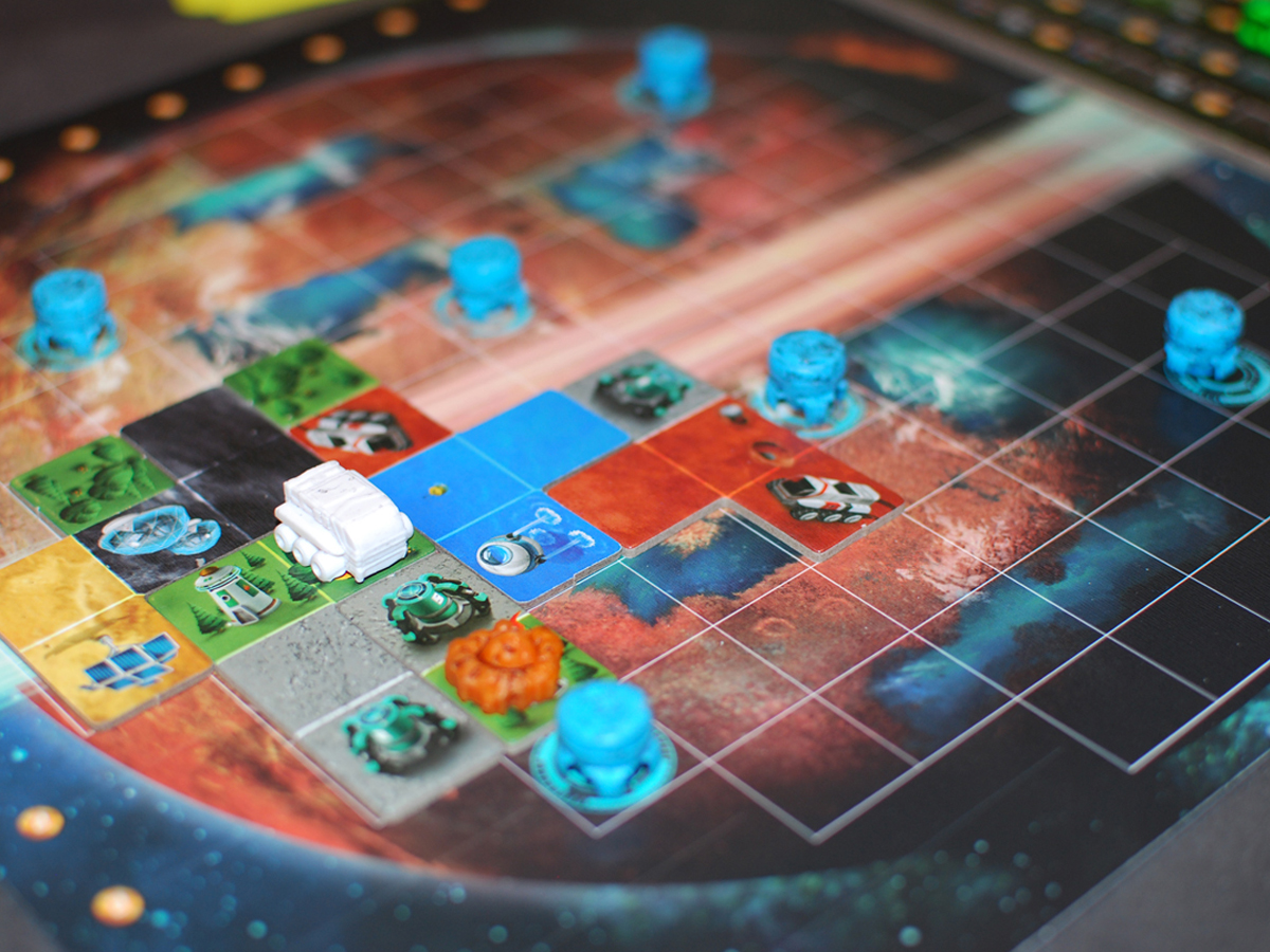 Planet Unknown close-up of planet board