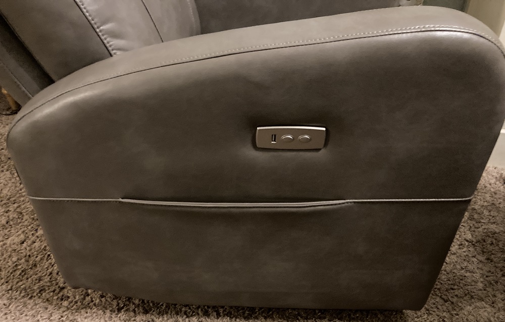 controls on side of recliner