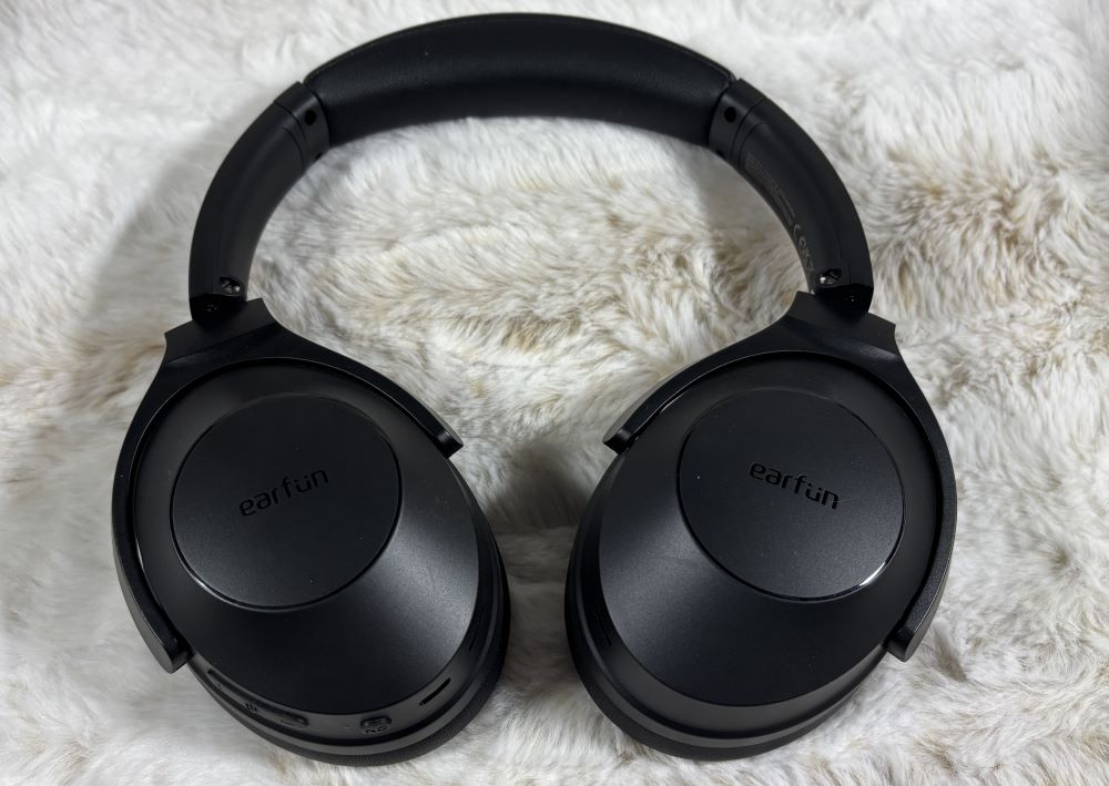 headphones